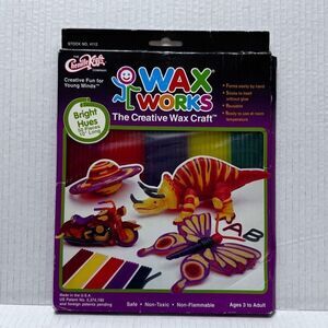 WAX WORKS‎ Bright Colors Craft Kit 50 Pieces 10” Long Vintage Kid Child Toy